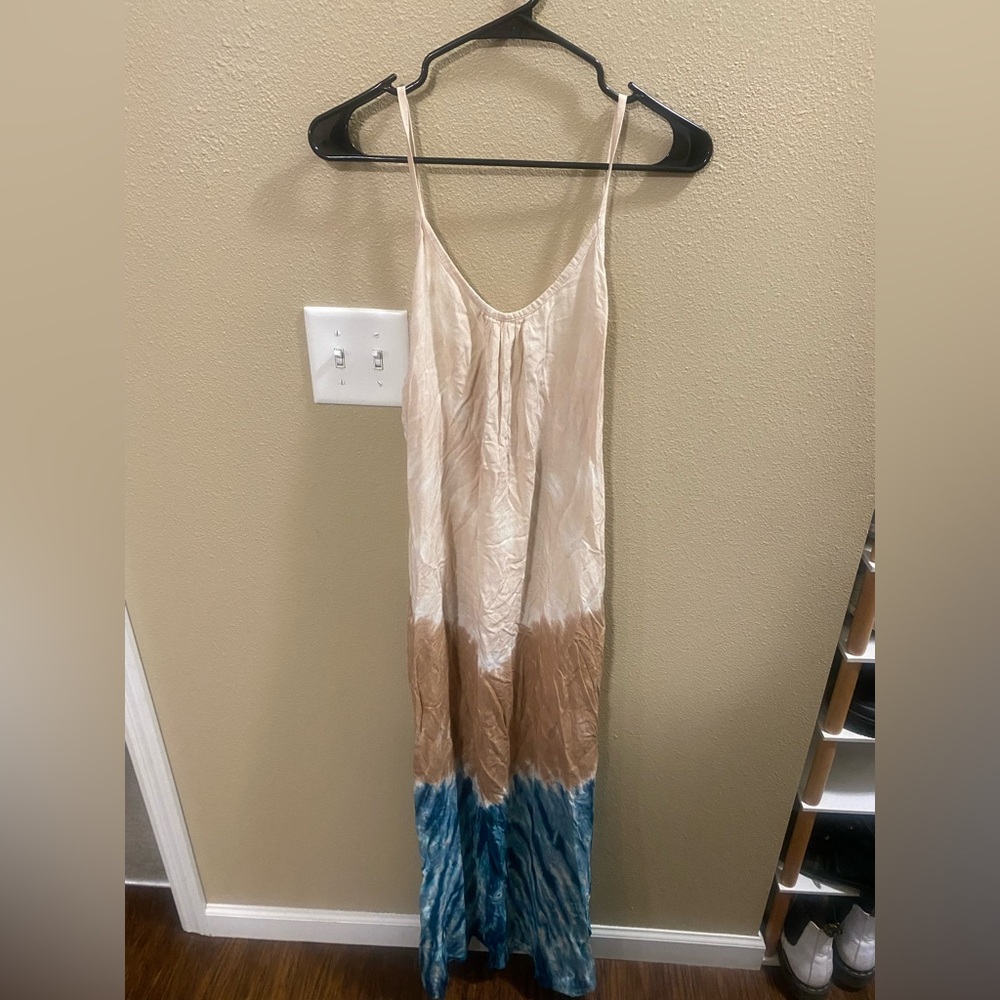 Tan and Blue Tie-Dye Maxi Dress